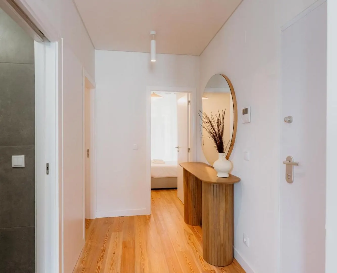 Lisbon Orange House - Elegant Two-Bedroom Apartment Rc E Portugal