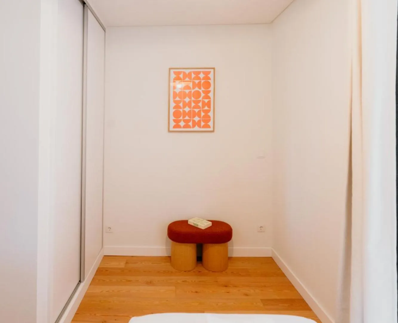 Lisbon Orange House - Elegant Two-Bedroom Apartment Rc E 0*,